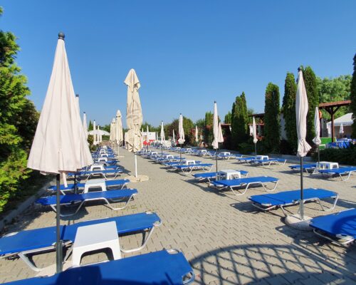 https://www.gardenclub.ro/piscina/