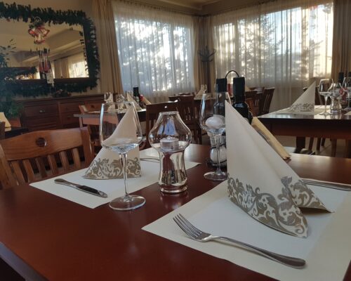https://www.gardenclub.ro/restaurant/