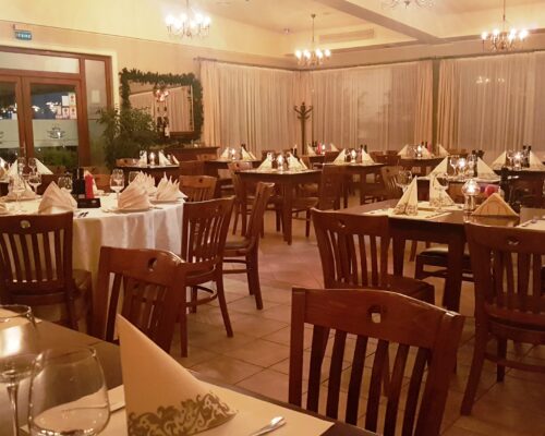https://www.gardenclub.ro/restaurant/