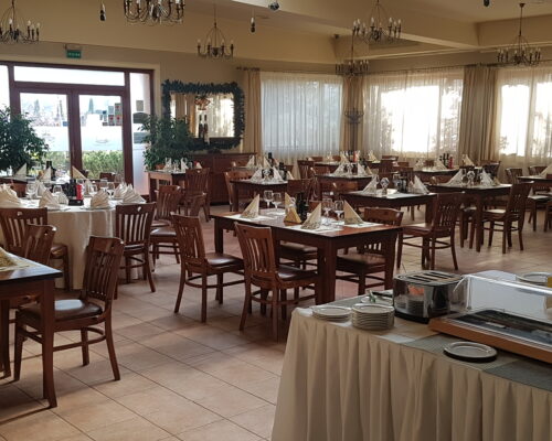 https://www.gardenclub.ro/restaurant/